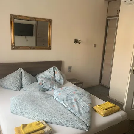 Guest house Aradi Vendeghaz