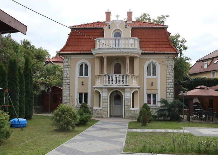 Aradi Vendeghaz Мишкольц