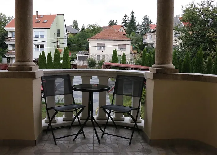 Aradi Vendeghaz Gæstehus 3*