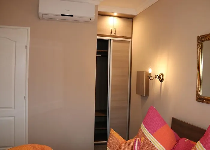 Гостевой дом Aradi Vendeghaz 3*